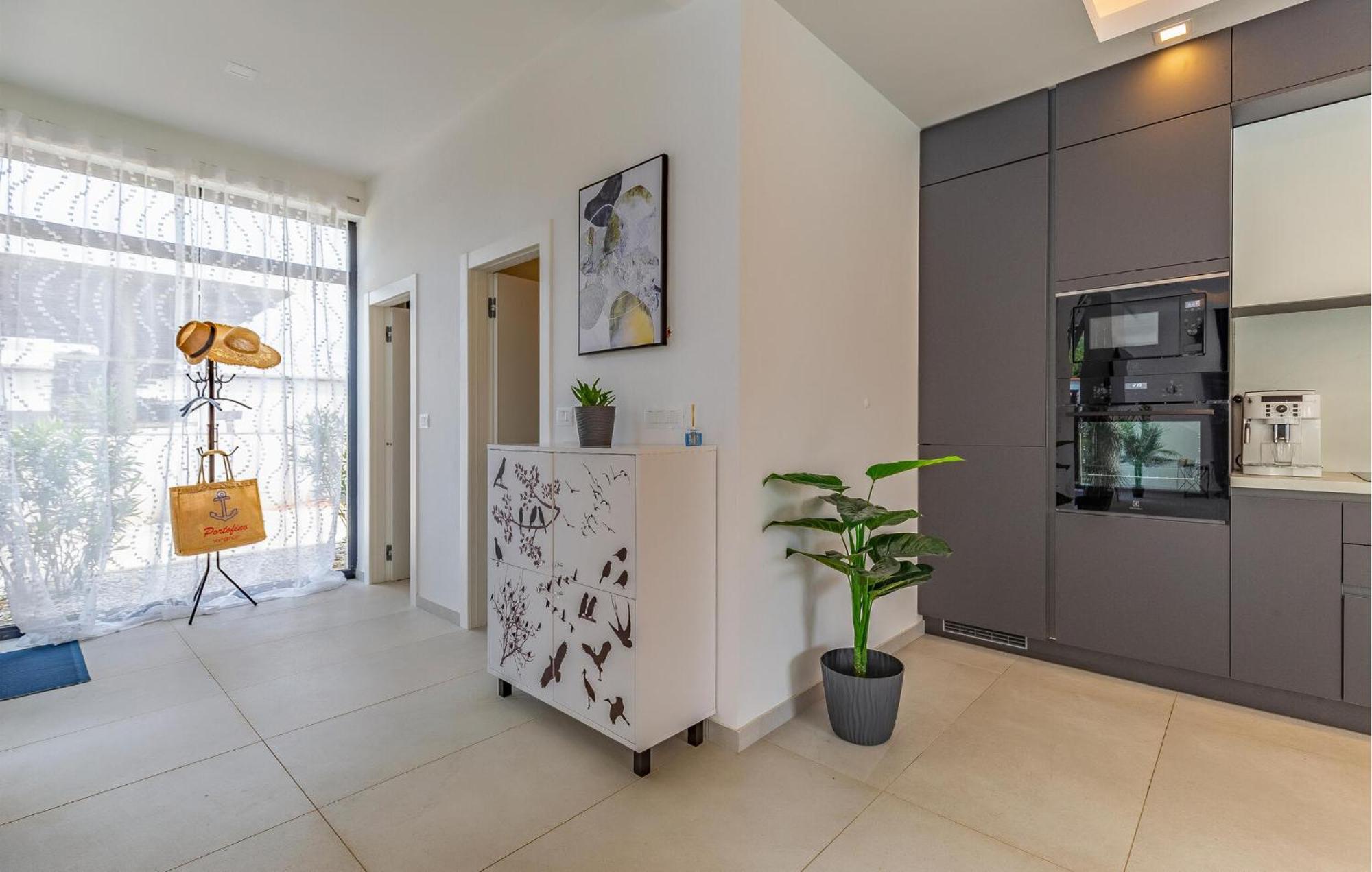 In With Kitchen *